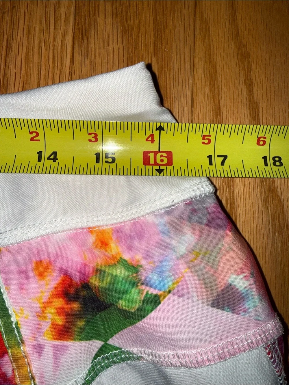 Cute Floral RBX Shorts Large